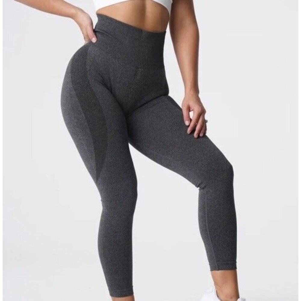 NVGTN Seamless Leggings Size M Dark Gray Classic Sports Stretch Lightweight Logo